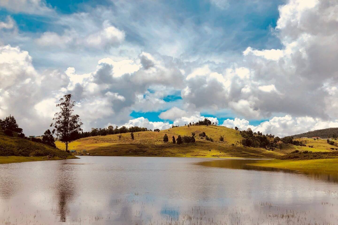 Mannavanur Lake Kodaikanal